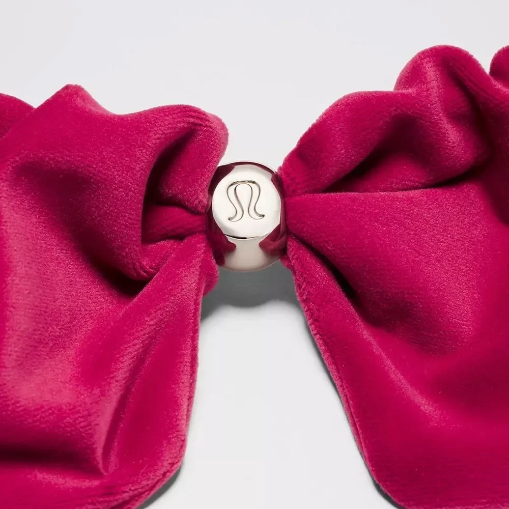 Lululemon Uplifting Oversized Hair Scrunchie Velvet Berry Rumble. NEW WITH TAGS.